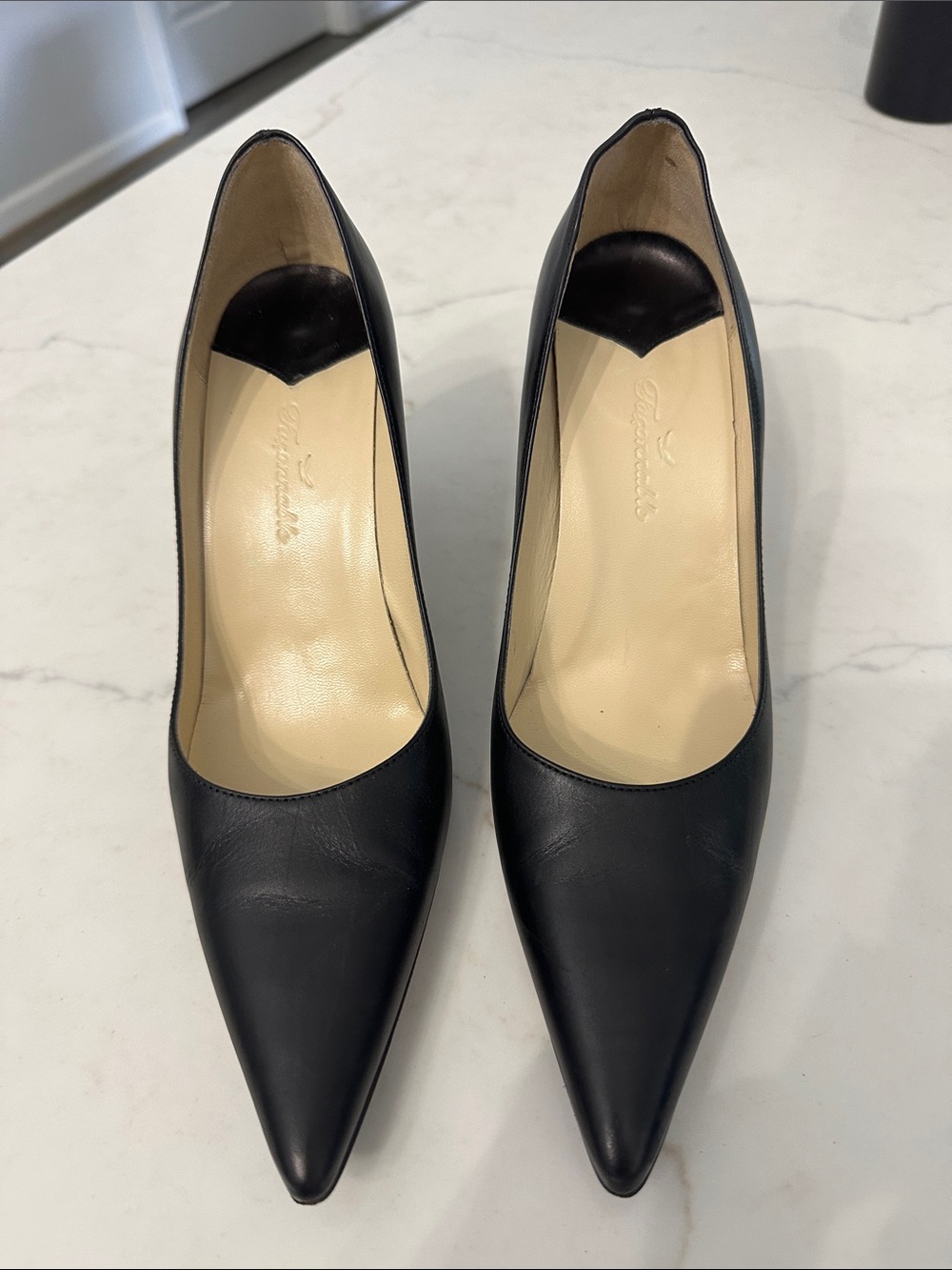 Faconnable Black Pointed-Toe Leather Pumps
